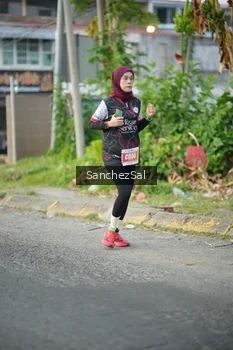 Runner Photo 4460243