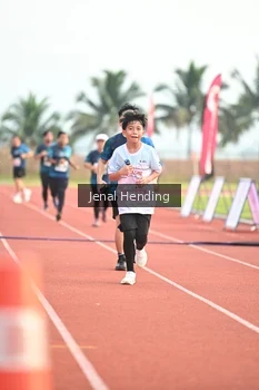 Runner Photo 4460278
