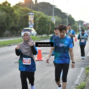 Runner Photo 4460433