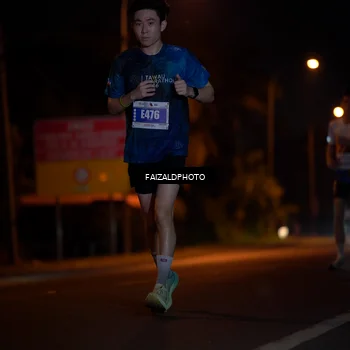 Runner Photo 4460659