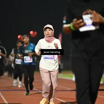 Runner Photo 4460669