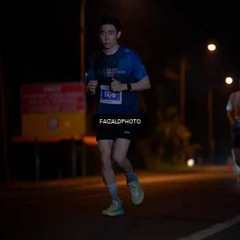 Runner Photo 4460675