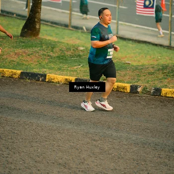Runner Photo 4460794
