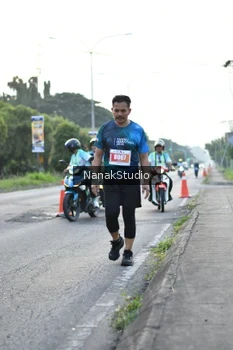 Runner Photo 4460817