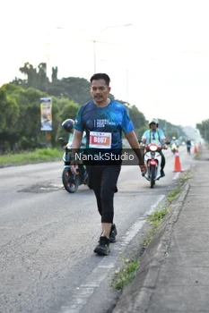 Runner Photo 4460844