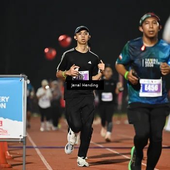 Runner Photo 4460948