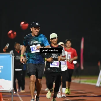 Runner Photo 4460995