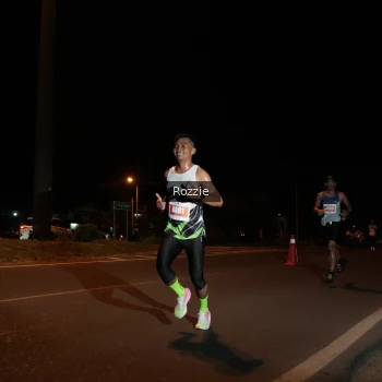 Runner Photo 4461013