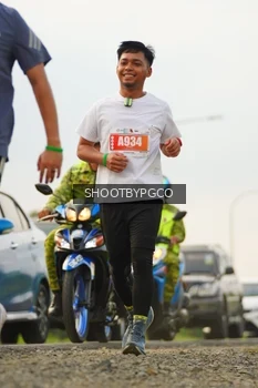 Runner Photo 4461057