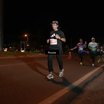 Runner Photo 4461255