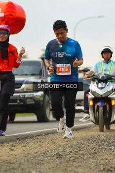 Runner Photo 4461468
