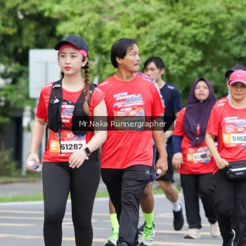 Runner Photo 44615