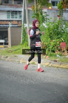 Runner Photo 4461655