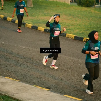 Runner Photo 4462030