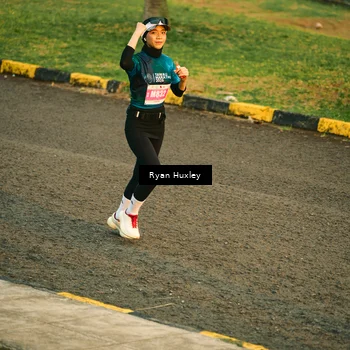 Runner Photo 4462166