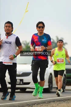 Runner Photo 4462318