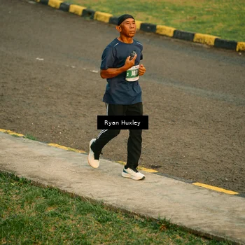 Runner Photo 4462455