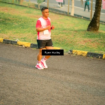 Runner Photo 4462715