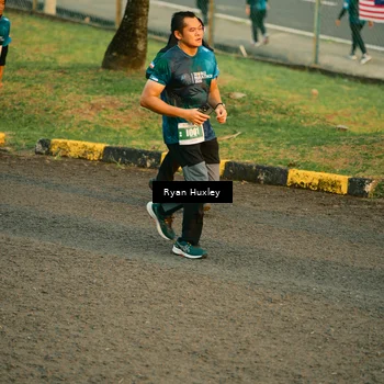 Runner Photo 4463052