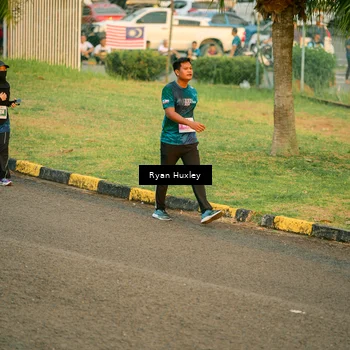 Runner Photo 4463053