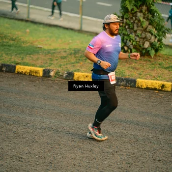Runner Photo 4463086
