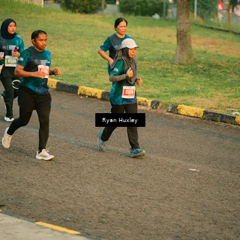 Runner Photo 4463347