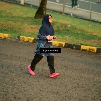 Runner Photo 4463349