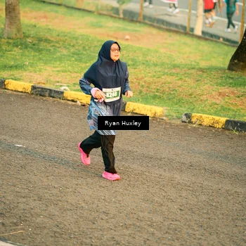 Runner Photo 4463350