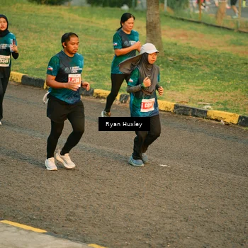 Runner Photo 4463404