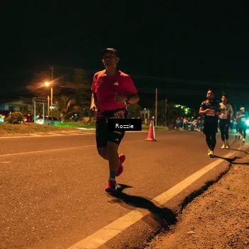 Runner Photo 4463417