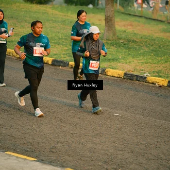 Runner Photo 4463546