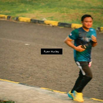 Runner Photo 4463796