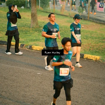 Runner Photo 4463892
