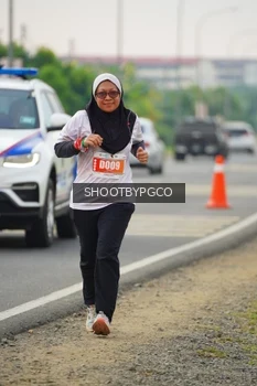 Runner Photo 4463945