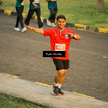 Runner Photo 4464539