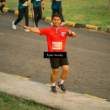 Runner Photo 4464565