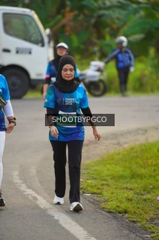Runner Photo 4465026