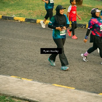 Runner Photo 4465033