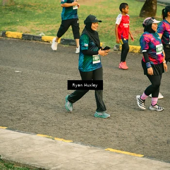 Runner Photo 4465035
