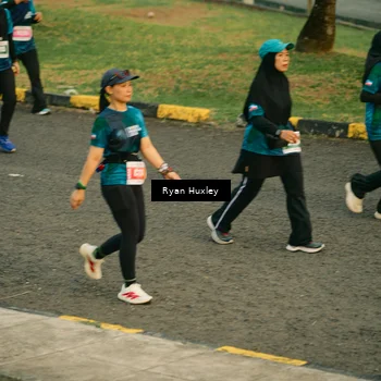 Runner Photo 4465057