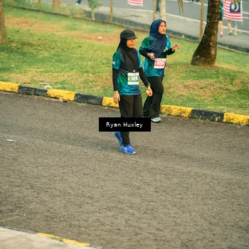 Runner Photo 4465127