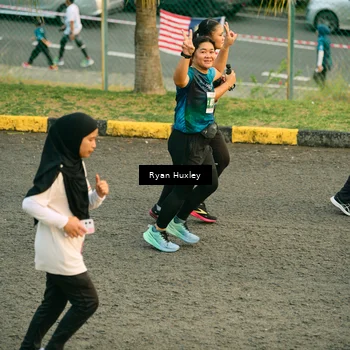 Runner Photo 4465379