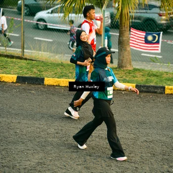 Runner Photo 4465474