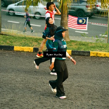 Runner Photo 4465499