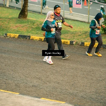 Runner Photo 4465517