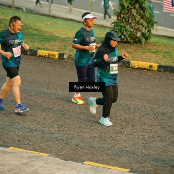 Runner Photo 4465663
