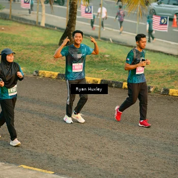 Runner Photo 4465749