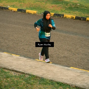 Runner Photo 4465998