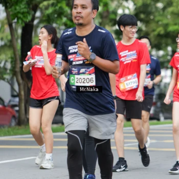 Runner Photo 44660