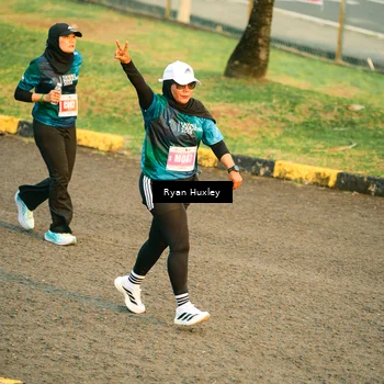 Runner Photo 4466108